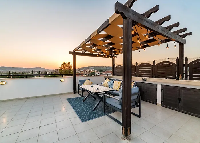 Blue Serenity Complex