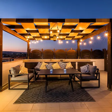 Blue Serenity Complex Daire